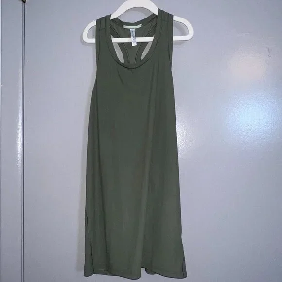 Athleta Olive Green Racerback Tank Top Size M - Picture 1 of 5